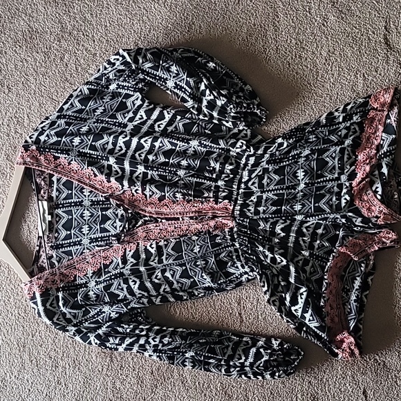 Classy with sass romper - Picture 1 of 4